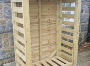 6 x 4 LOG STORE