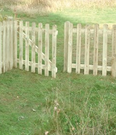 Picket Gate 90cm